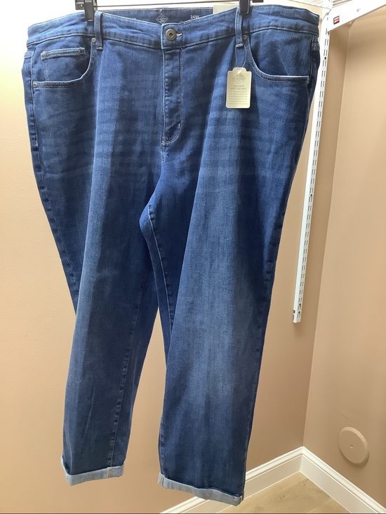 St. John's Bay Denim - St.John’s Bay Size 24W Women’s Girlfriend Medium Treasure Jeans. New With Tags.